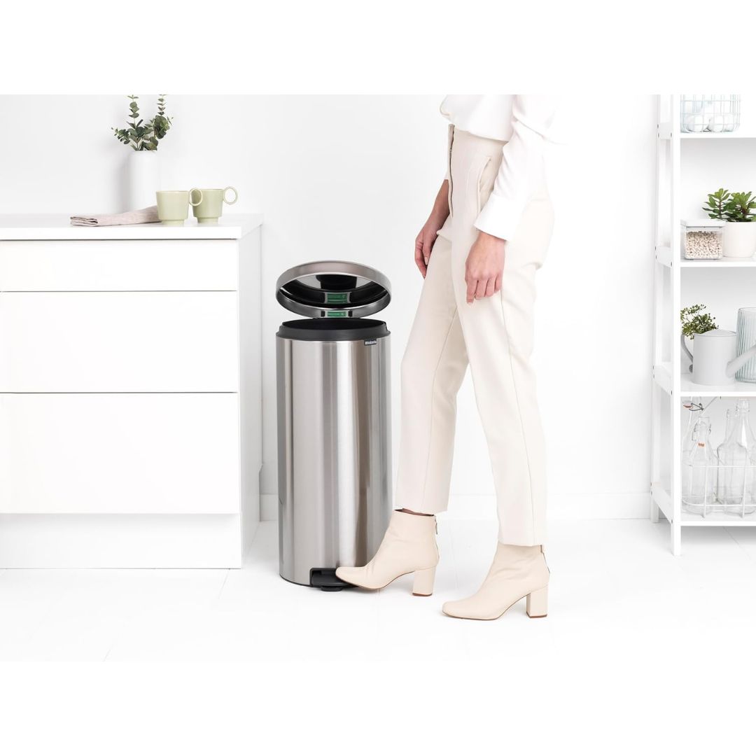 Brabantia Pedal Bin Newicon 30L Soft Closing Fingerprint Proof Matt Steel