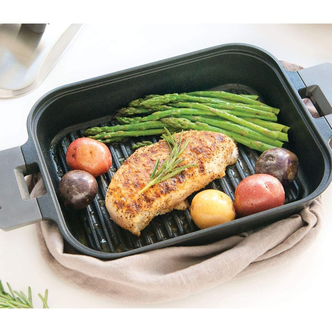Uchicook Steam Grill with Metal Cover