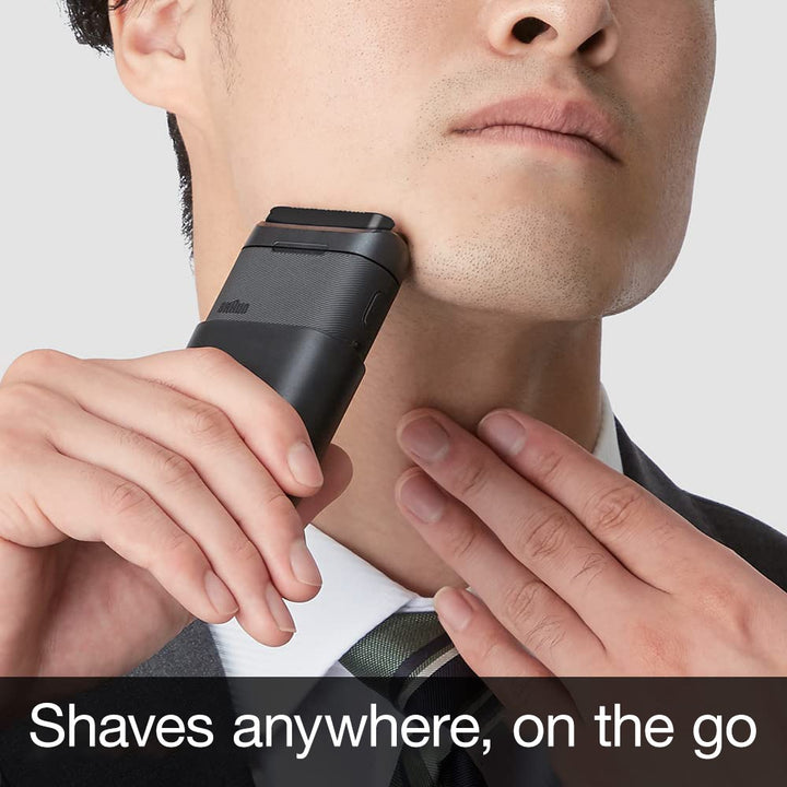 Braun Pocket M1012 Rechargeable Shaver - image 3