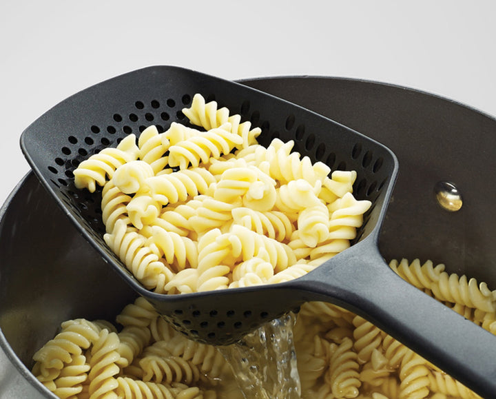 Joseph Joseph Scoop Plus Colander 3