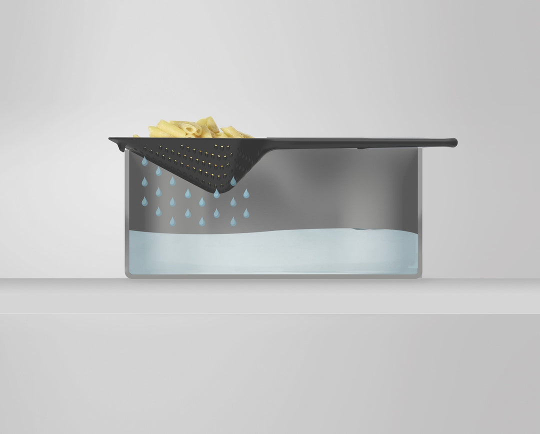 Joseph Joseph Scoop Plus Colander 2