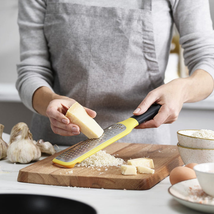 Joseph Joseph Gripgrater Fine Paddle Grater With Bowl Grip (Yellow)