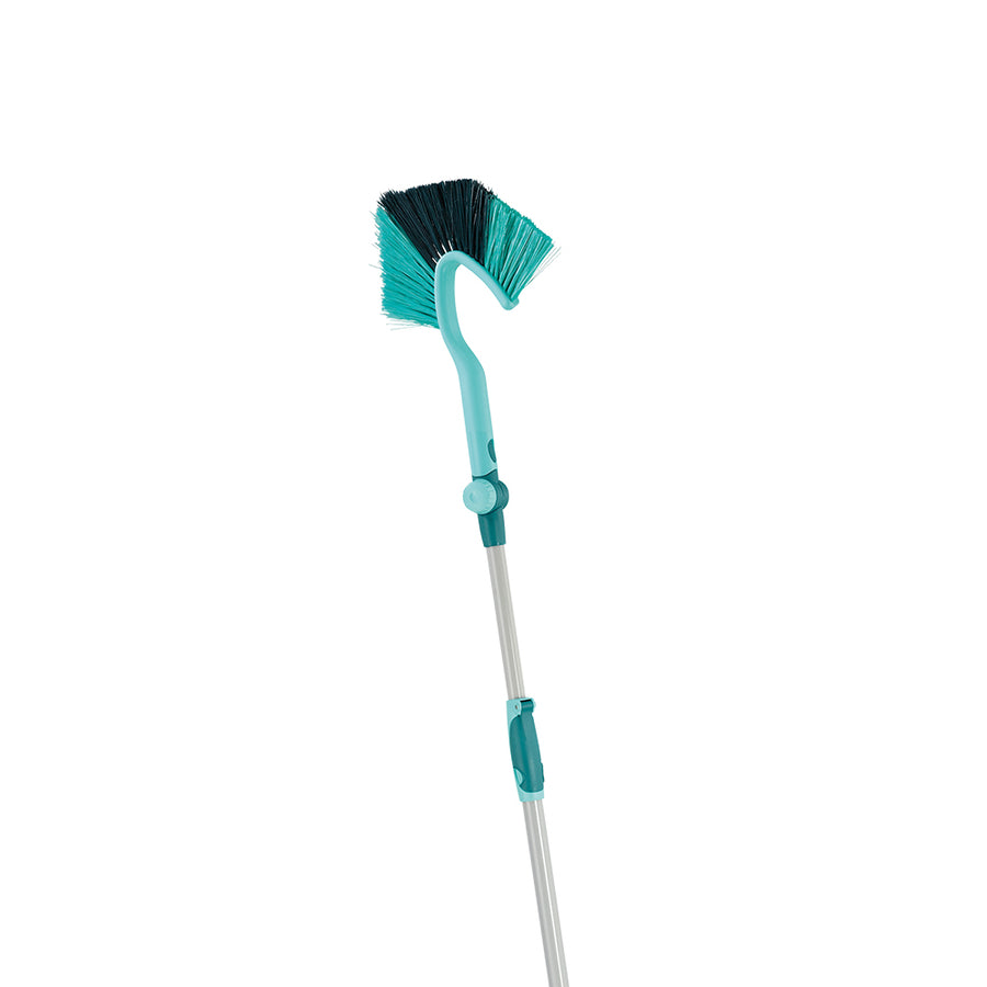 Dusty Handle