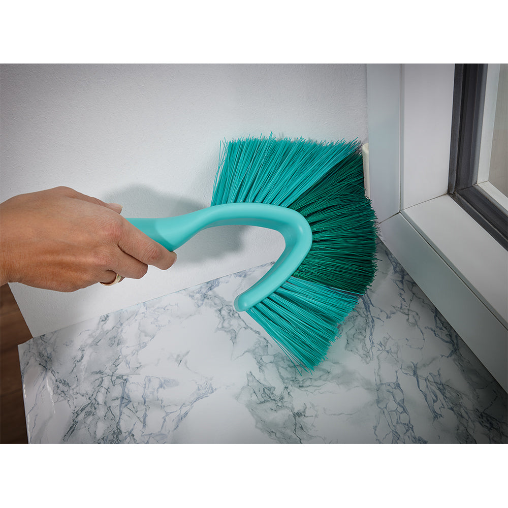 Cleaning Deep Corners of wall