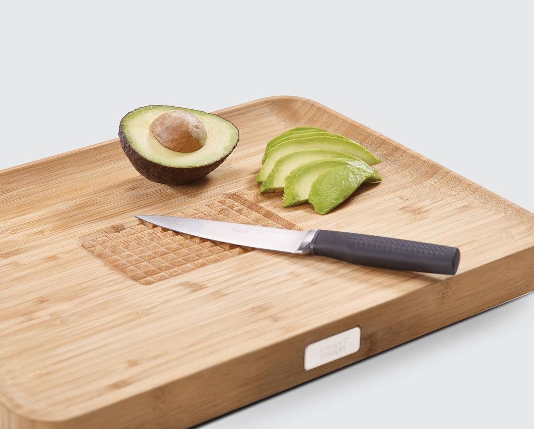 Joseph Joseph Cut & Carve Bamboo Chopping Board 4