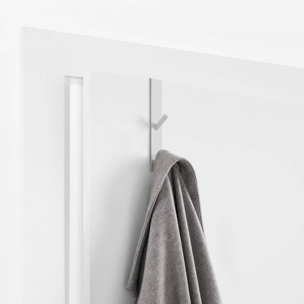 Rayen High Quality Double Hook Door Hanger 2