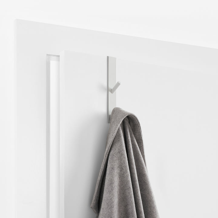 Rayen High Quality Double Hook Door Hanger 2
