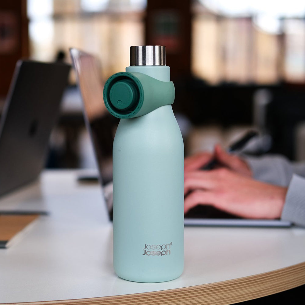 Joseph Joseph Loop 500ml Stainless-Steel Vacuum Insulated Water Bottle (Green)