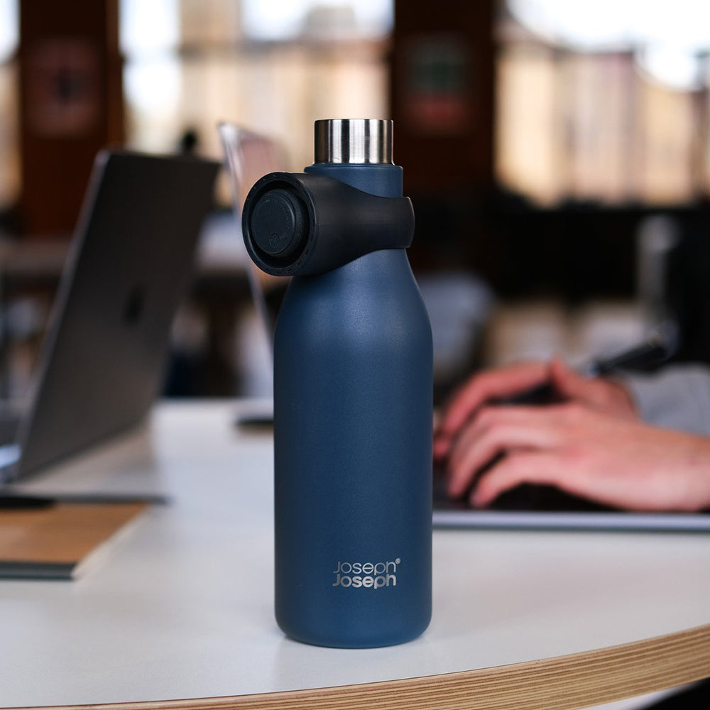 Joseph Joseph Loop 500ml Stainless-Steel Vacuum Insulated Water Bottle (Blue)