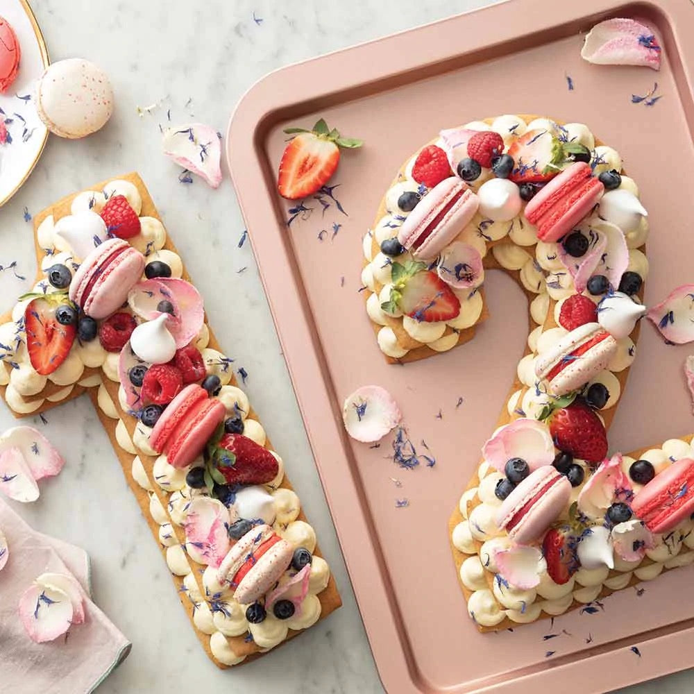 WILTSHIRE Rose Gold Elegant Cookie Sheet 33cm