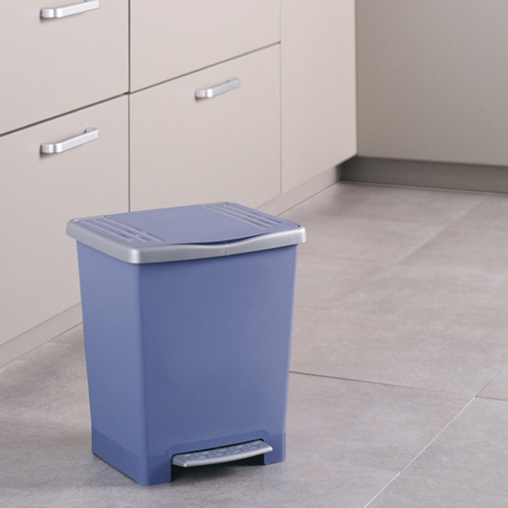Tatay Pedal Dust Bin MILLENIUM (Merah) T1014.09