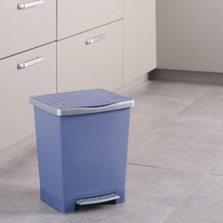 Tatay Pedal Dust Bin MILLENIUM (Merah) T1014.09
