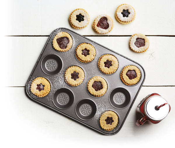 MASTERCLASS Crusty Bake Non-Stick 12 Holes Baking Pan - 32X24Cm